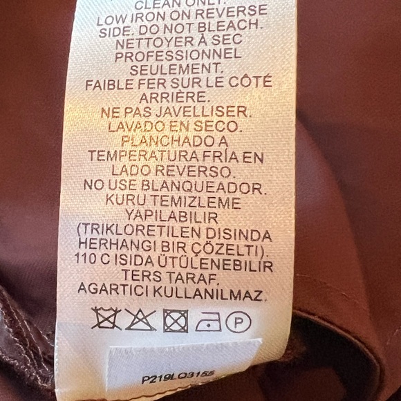 NWT- Tibi burgundy Liquid Drape ankle zip Pant Size 12 - Picture 14 of 15